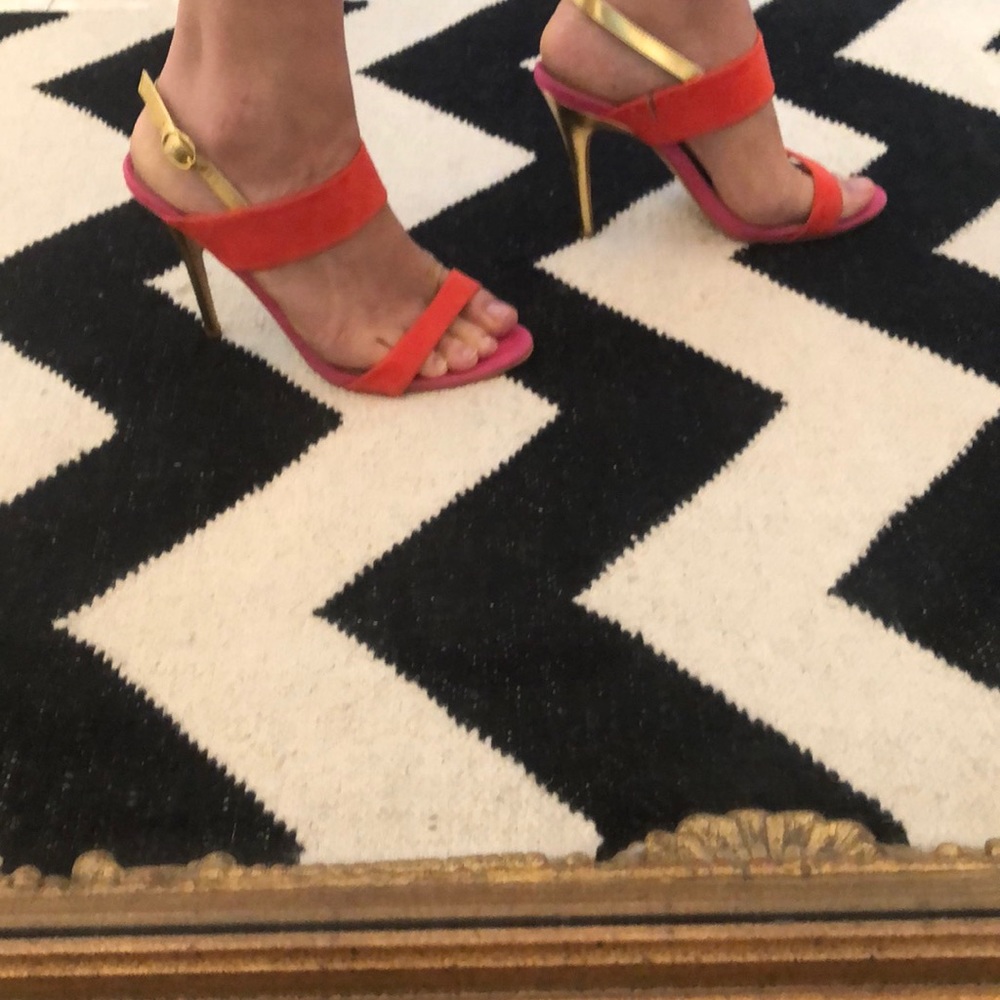 Express sandals - Picture 1 of 4